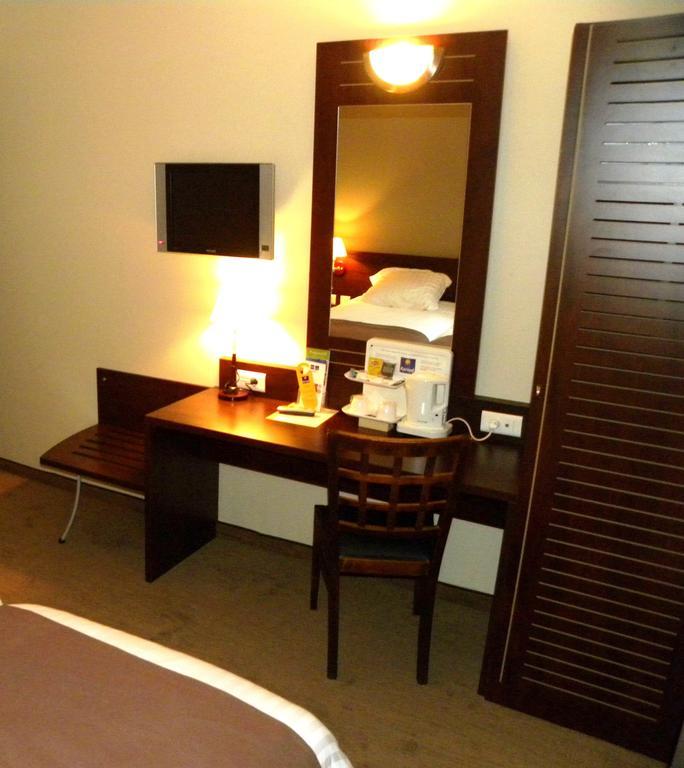Hotel Le Noailles Nice Gare Quarto foto